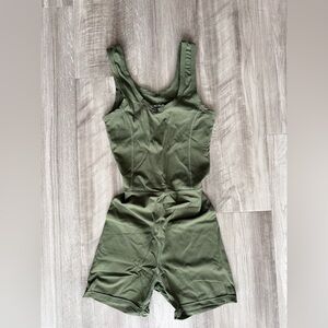 SET Active Olive Green Sportbody Onesie